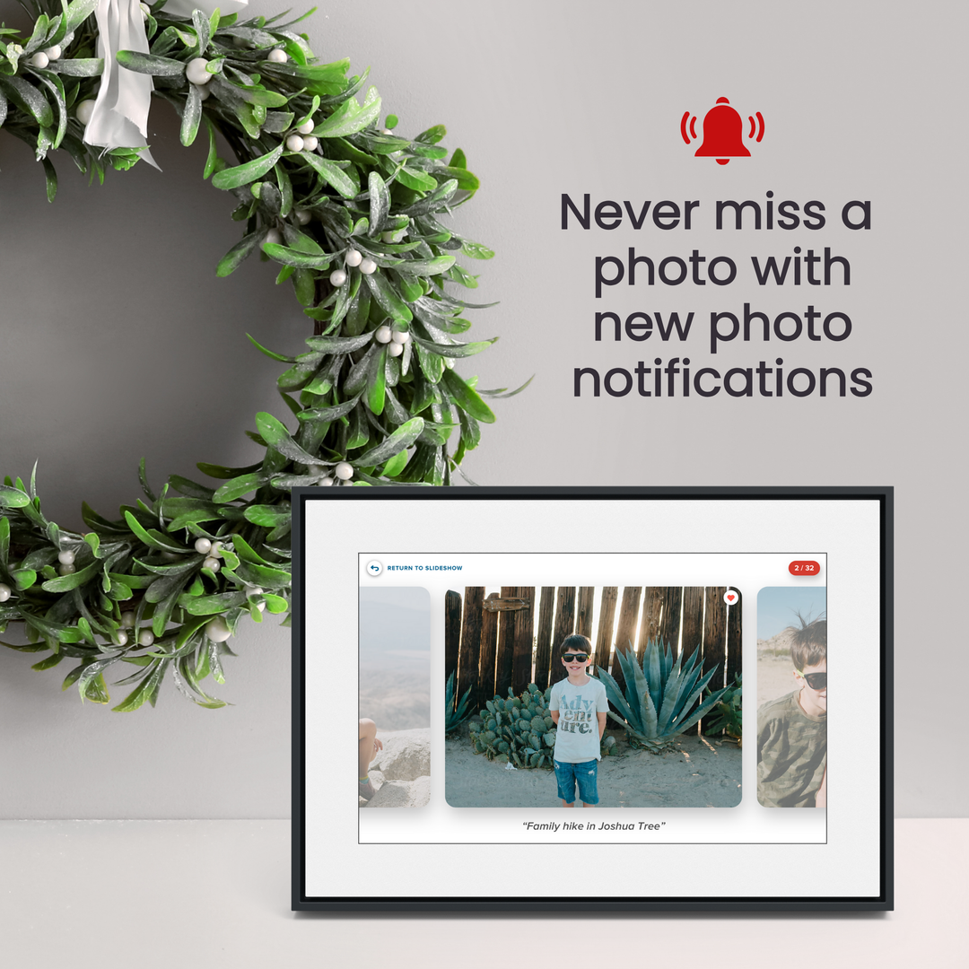 The Loop Digital Frame